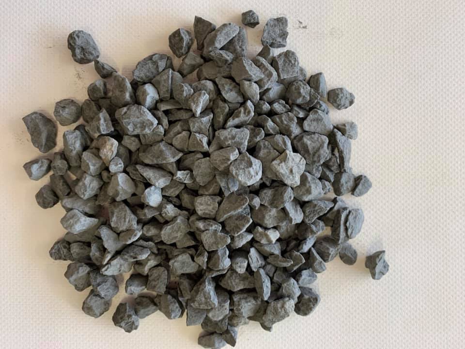 Gravier noir 8/14 (Sac de 20 KG)