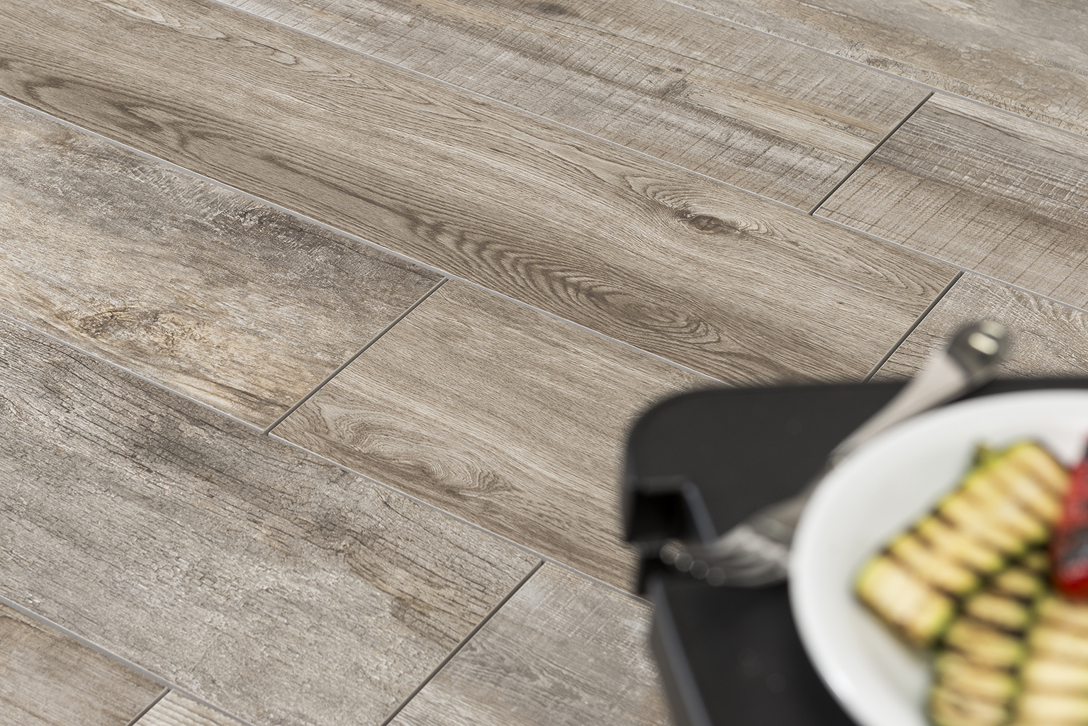 Carrelage et dallage en pierre naturelle pour sol terrasse et int�rieur - Lylo D�co